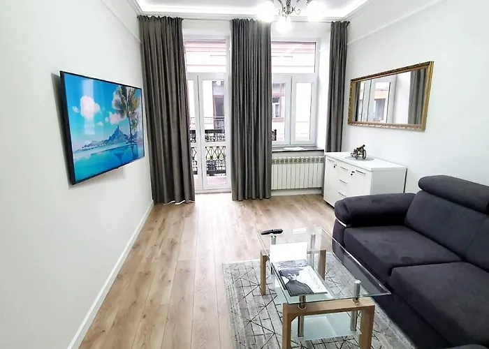 Apartament Chlodna 14